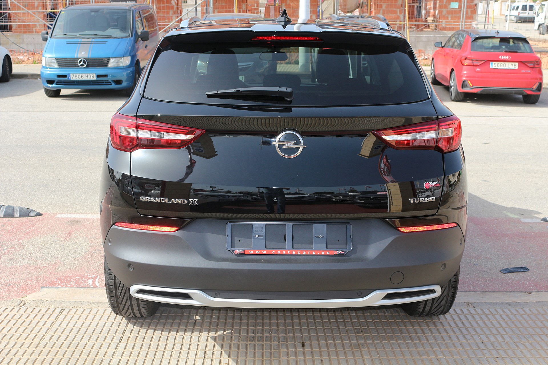 Opel GRANDLAND X 1.2 TURBO ECOTEC INNOVATI - Costa Cars