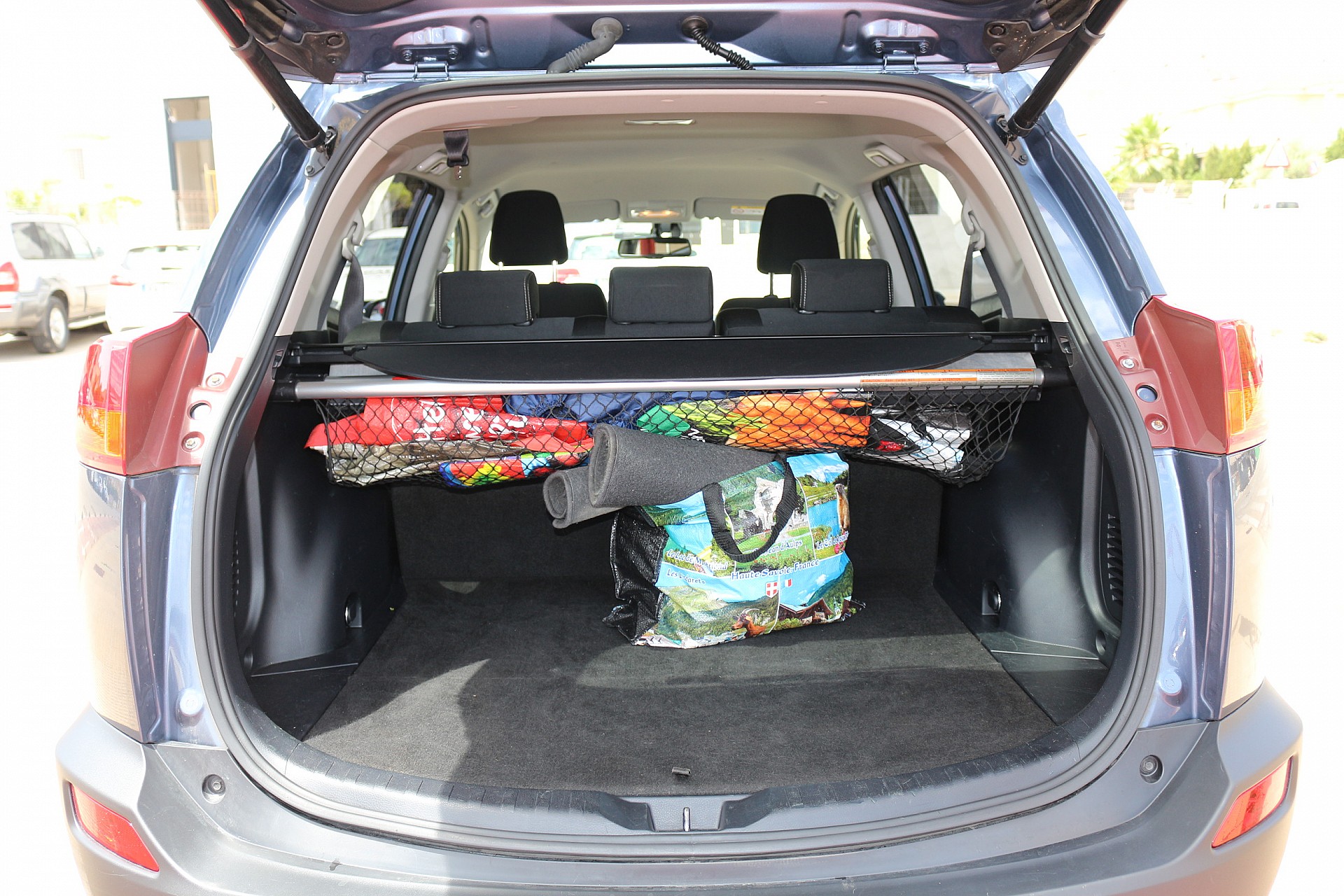 Toyota RAV4 2.2 ADW  - Costa Cars
