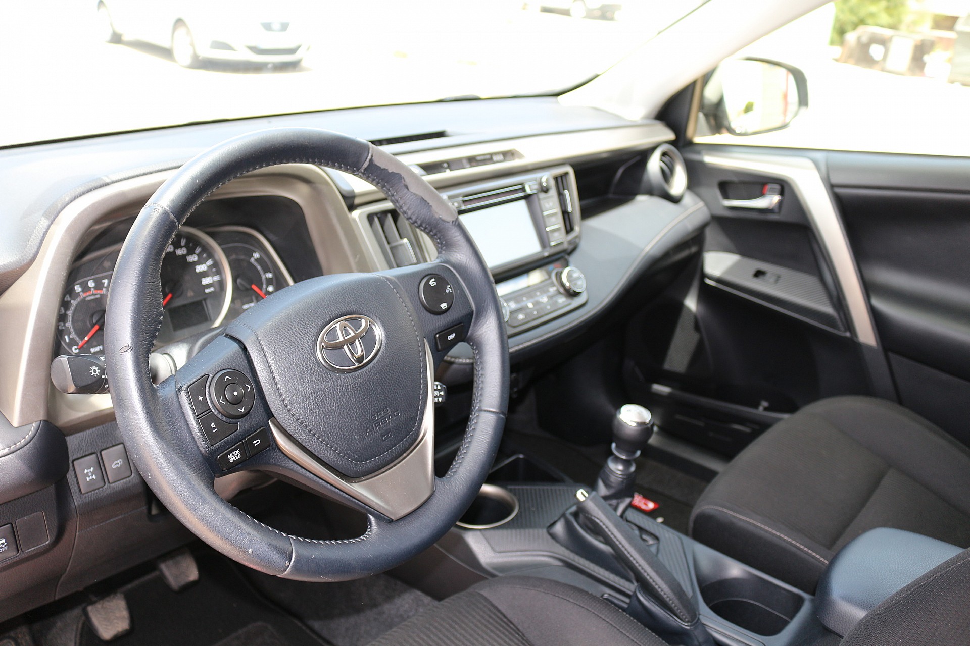 Toyota RAV4 2.2 ADW  - Costa Cars