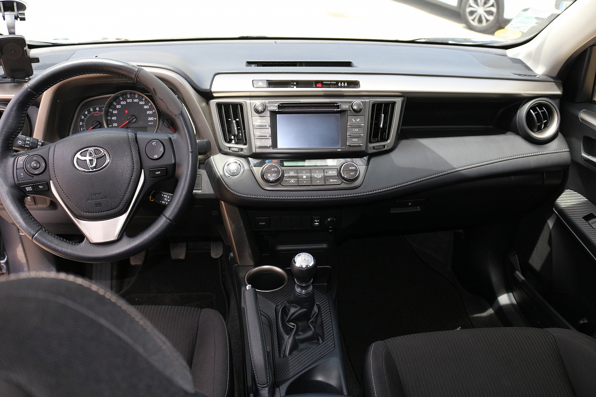 Toyota RAV4 2.2 ADW  - Costa Cars