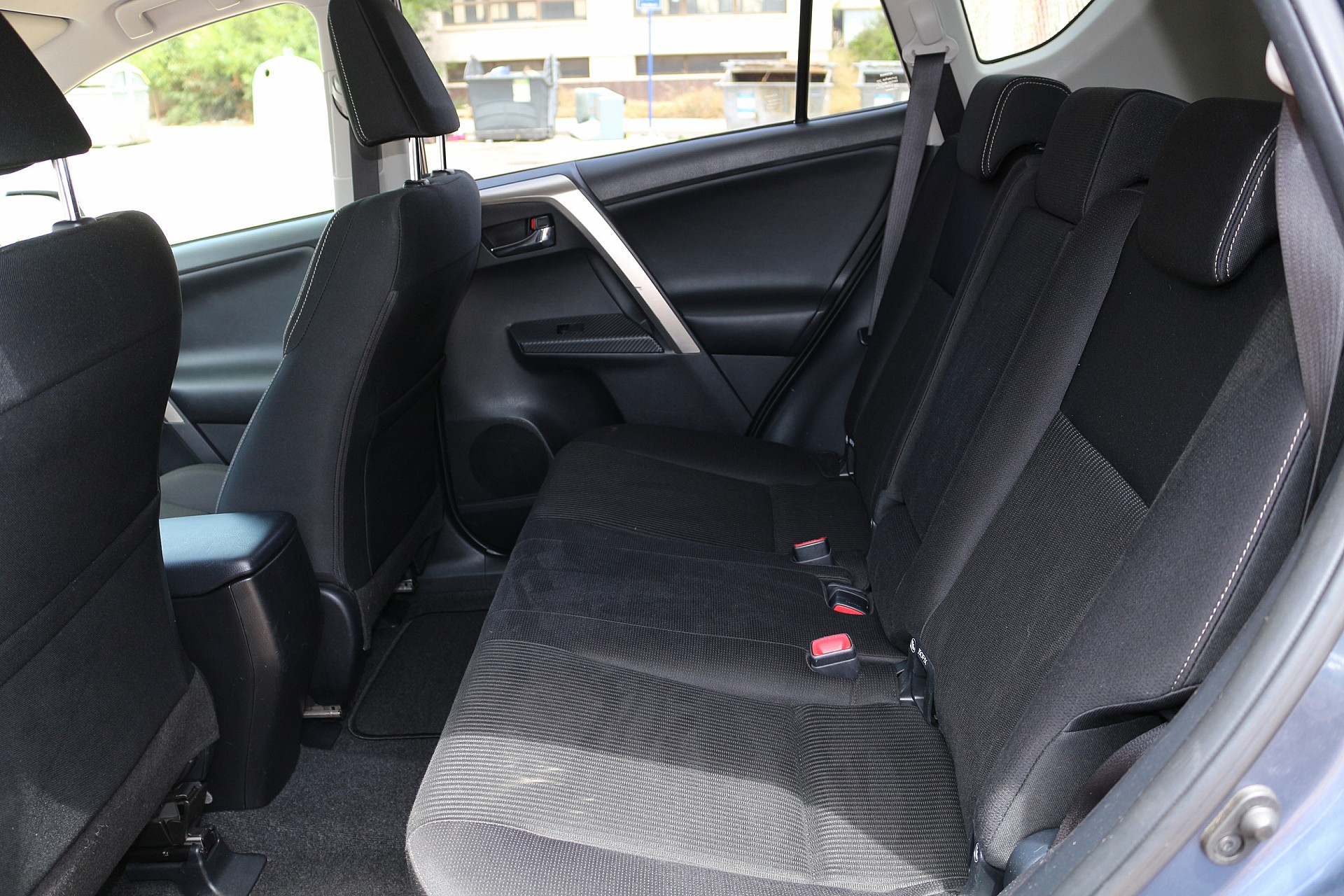 Toyota RAV4 2.2 ADW  - Costa Cars
