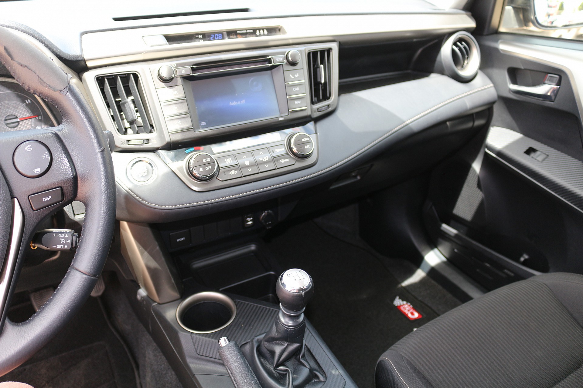 Toyota RAV4 2.2 ADW  - Costa Cars