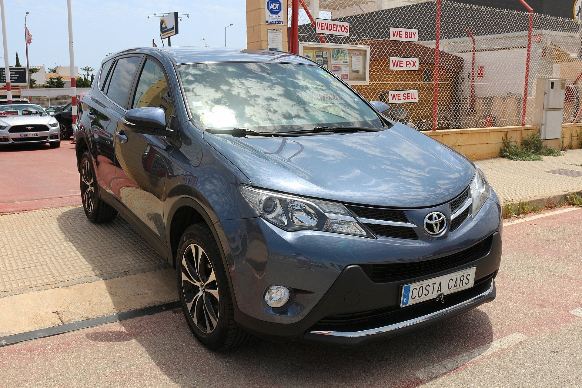 Toyota RAV4 2.2 ADW  - Costa Cars
