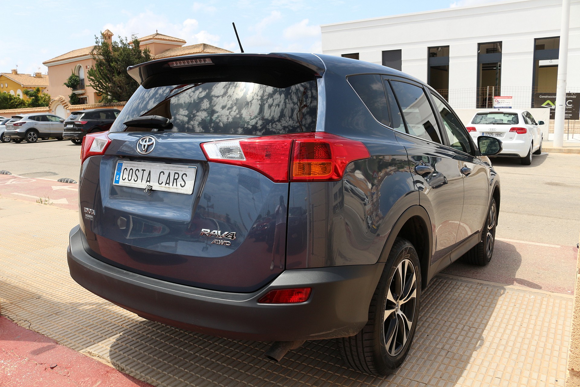 Toyota RAV4 2.2 ADW  - Costa Cars