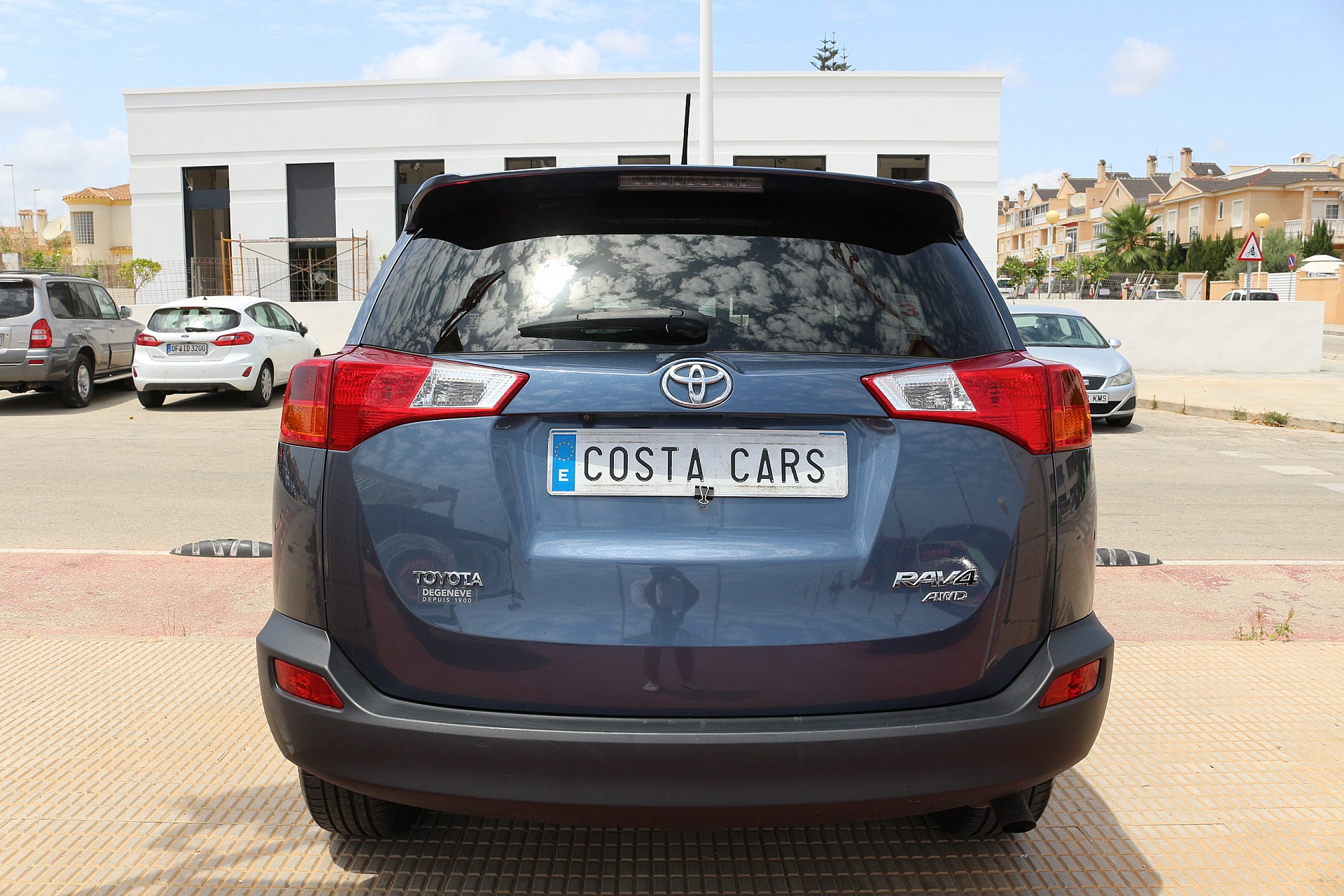 Toyota RAV4 2.2 ADW  - Costa Cars
