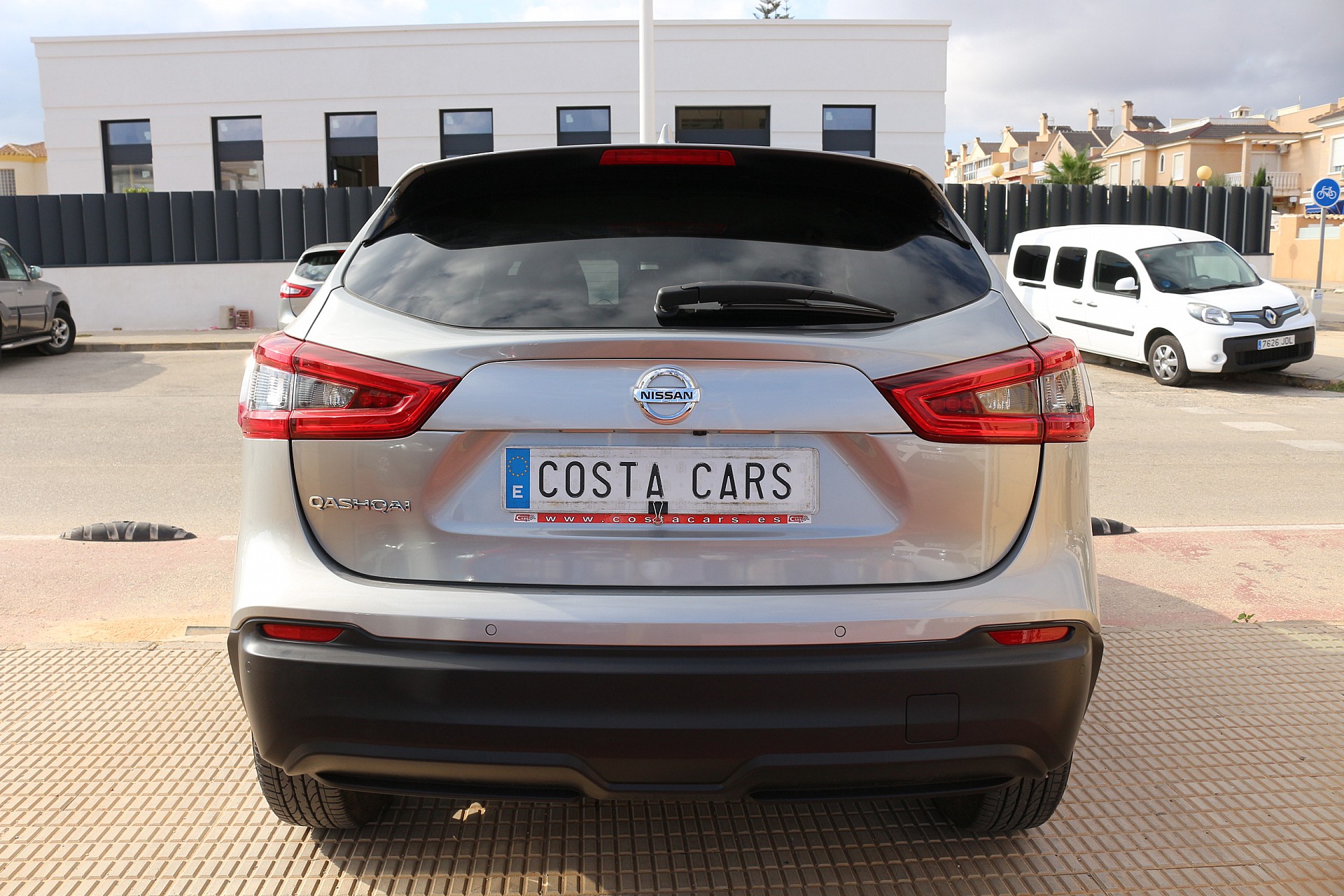 Nissan QASHQAI 1.3  ACENTA CONNECT - Costa Cars
