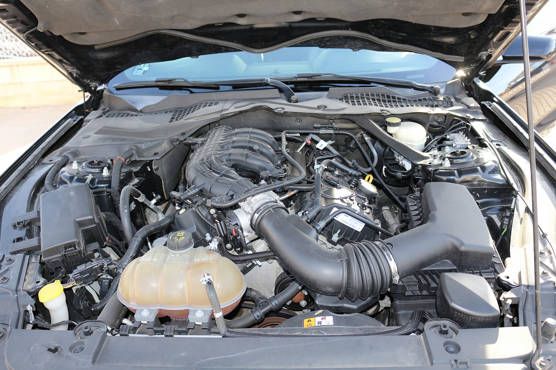 Ford MUSTANG 3.7 V6 CABRIO AUTO - Costa Cars