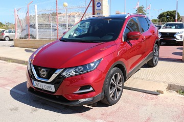 Nissan QASHQAI 1.6DCi  N-CONNECT PACK LED - Costa Cars