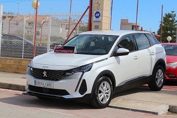 Peugeot 3008  Active Pack EAT8 - Costa Cars