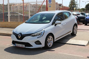 Renault CLIO E-TECH HYBRID  - Costa Cars