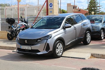 Peugeot 3008  1.2 PureTech Active Business EAT8 - Costa Cars