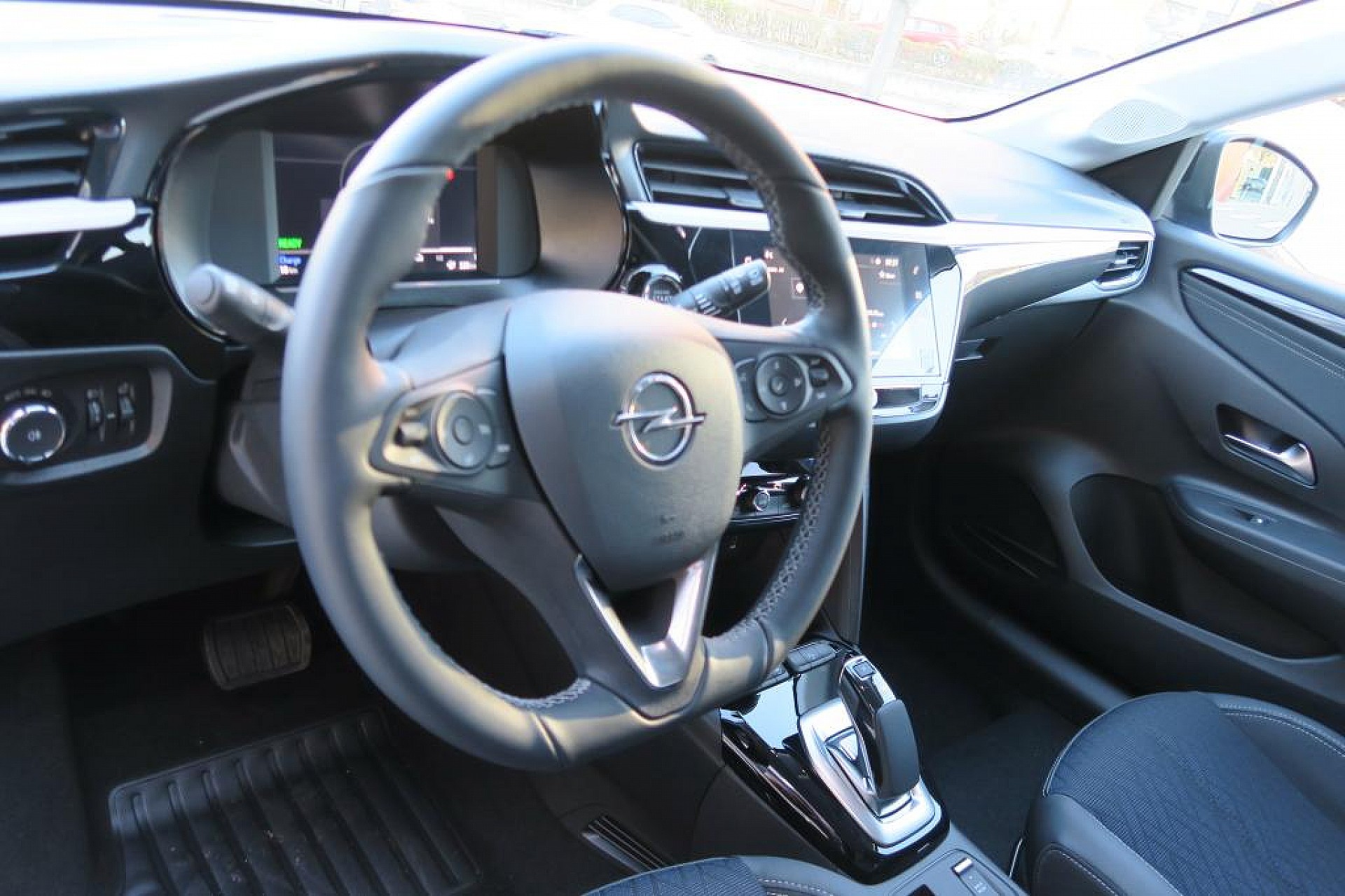 Opel CORSA 1.2 ELEGANCE TURBO AT8 - Costa Cars